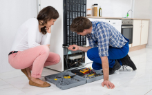 Service Reparatii Electrocasnice Onesti Reparatii Instalatii Frigorifice Industriale - Frigidere - Electrocasnice - Onesti  - PFA Palade Ghe. Florin