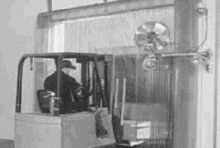 Service Reparatii Usi-Garaj Targu Mures Ciclamen SRL